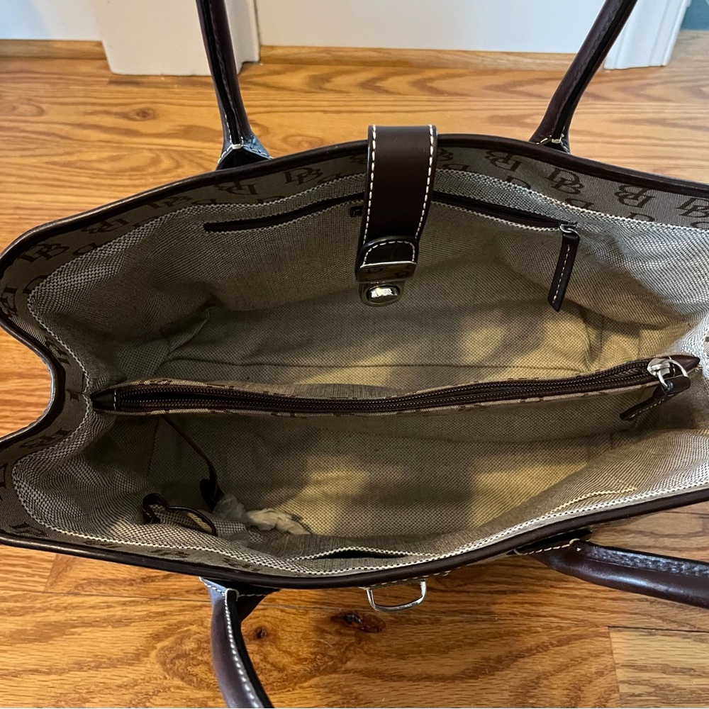 Dooney & Bourke Signature Canvas Satchel, Excellent - Picture 9 of 16